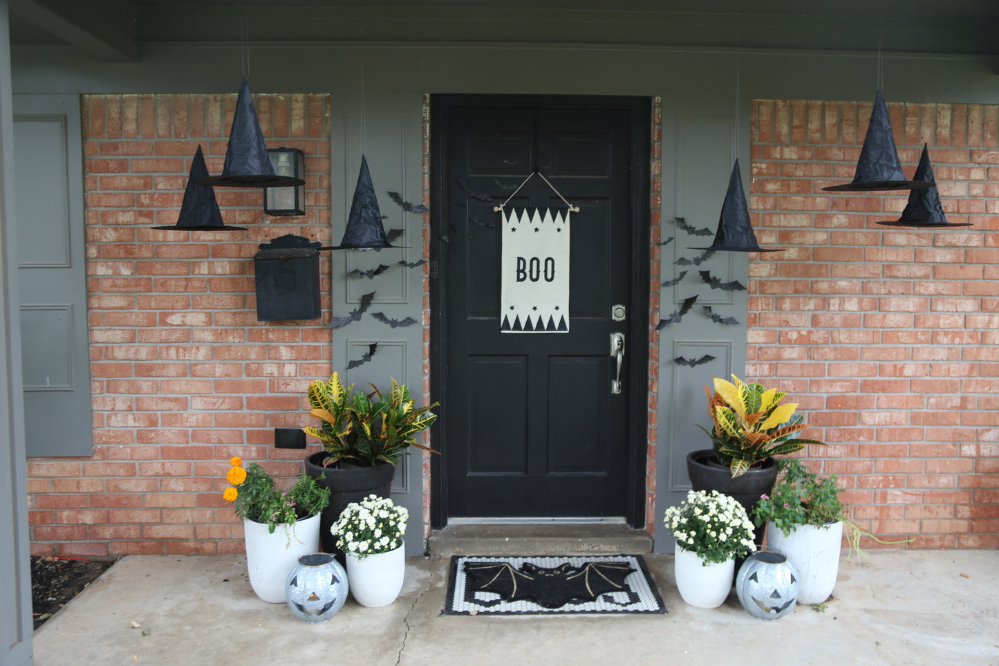 Bat Halloween Decor Kit